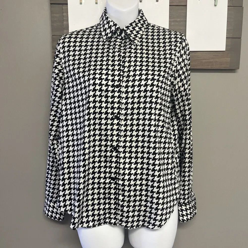 Lauren Ralph Lauren Size PM Houndstooth No Iron Button Down Ahirt Blouse Black W